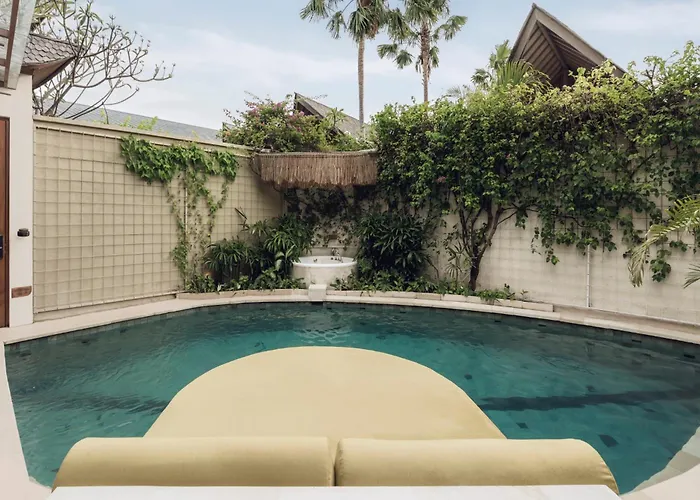 Sini Vie & By Ini Vie Hospitality (adults Only) リゾート スミニャック