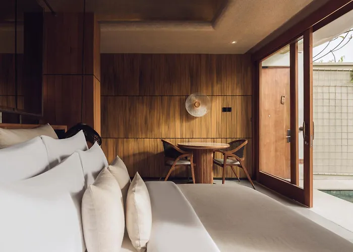 Sini Vie & By Ini Vie Hospitality (adults Only)