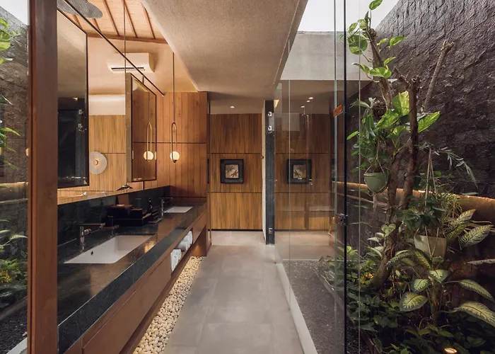 Sini Vie & By Ini Vie Hospitality (adults Only) 5* Seminyak